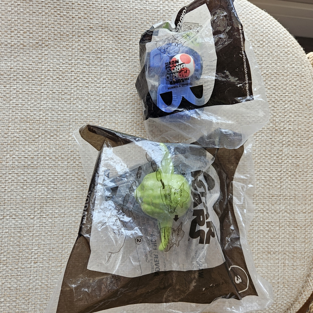 McDonald's Happy Meal Toys - Blue, Black, Red, Orange - Picture 7 of 7